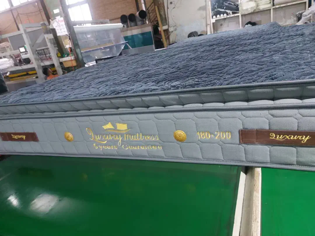 تشک نووآکبندفروش مستقیم ازکارخانه قیمت واقعی ---|تشک تختخواب|تبریز, |دیوار