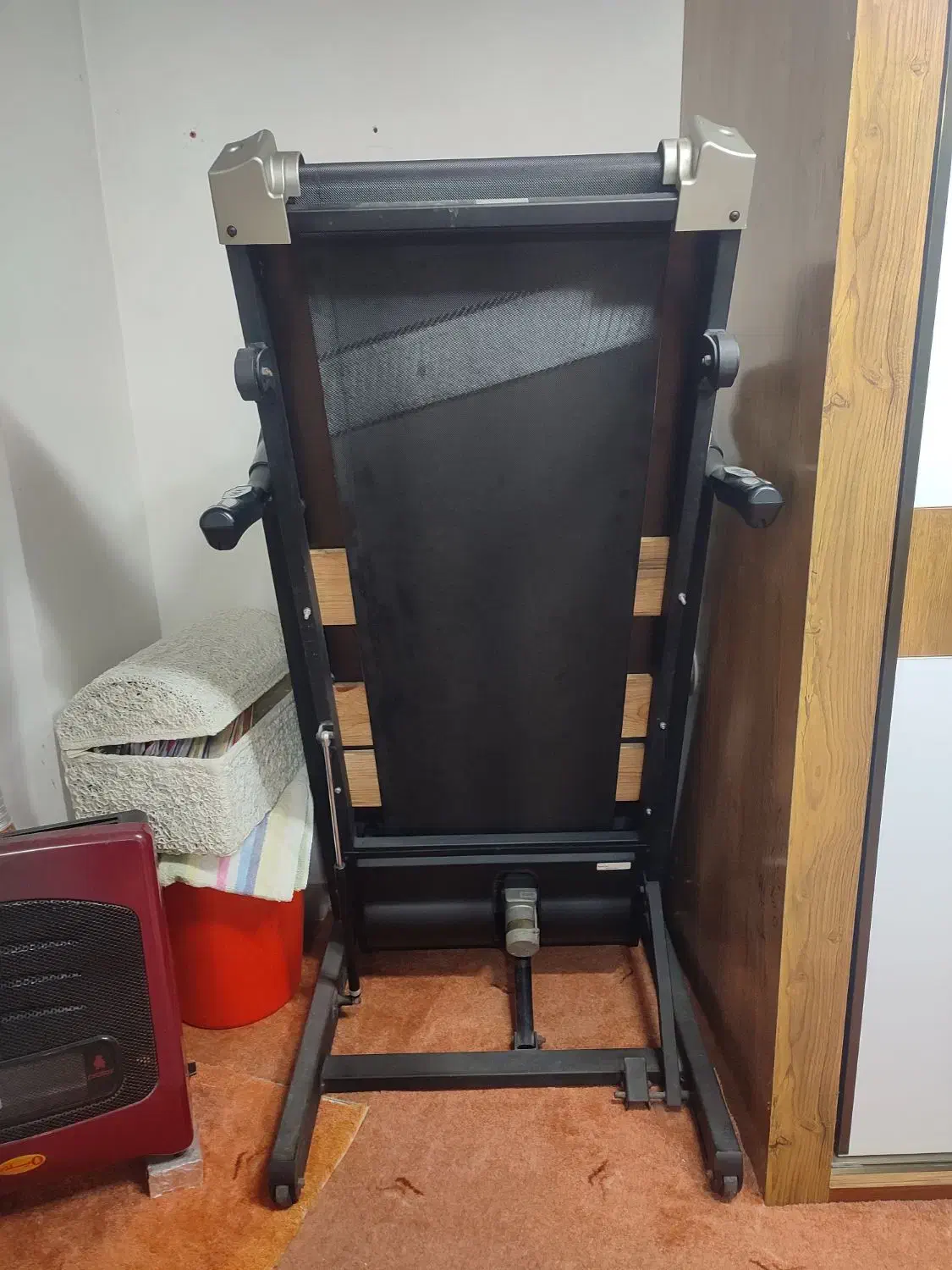 تردمیل توربو فیتنس 200|تجهیزات ورزشی|لاهیجان, خمیر کلایه|دیوار