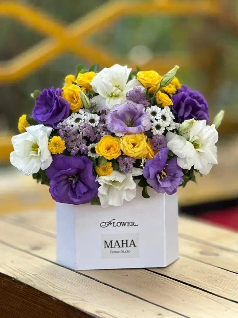 باکس گل سفید|گل و گیاه طبیعی|خرمشهر, |دیوار