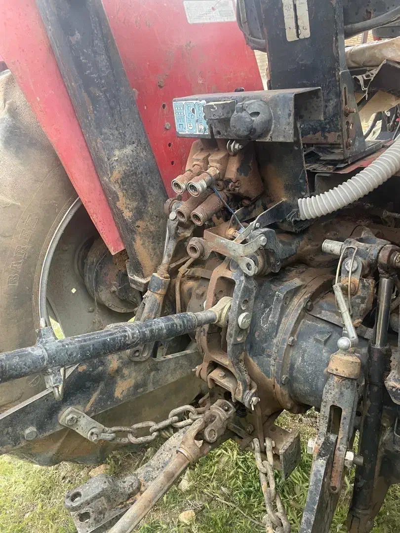 تراکتورفرگوسن شش سیلندر تک مدل۸۸|خودرو سنگین|حسن آباد, |دیوار