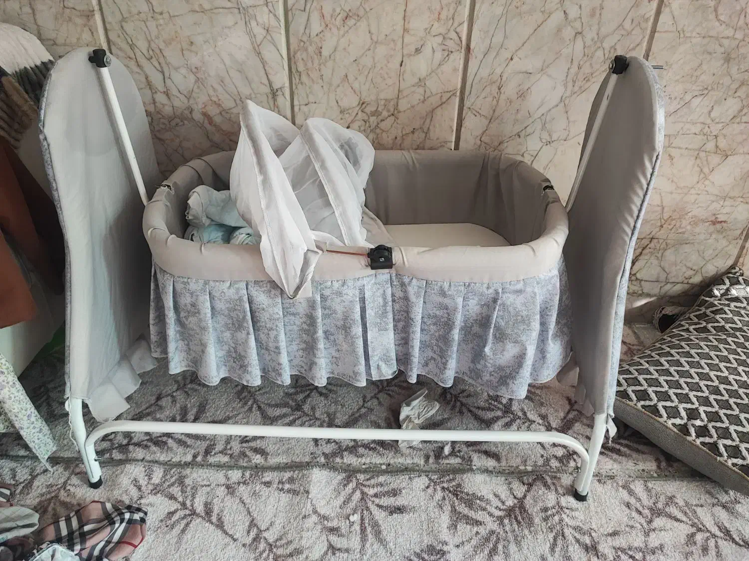 گهواره نوزاد|تخت و صندلی بچه|مشهد, ثامن|دیوار