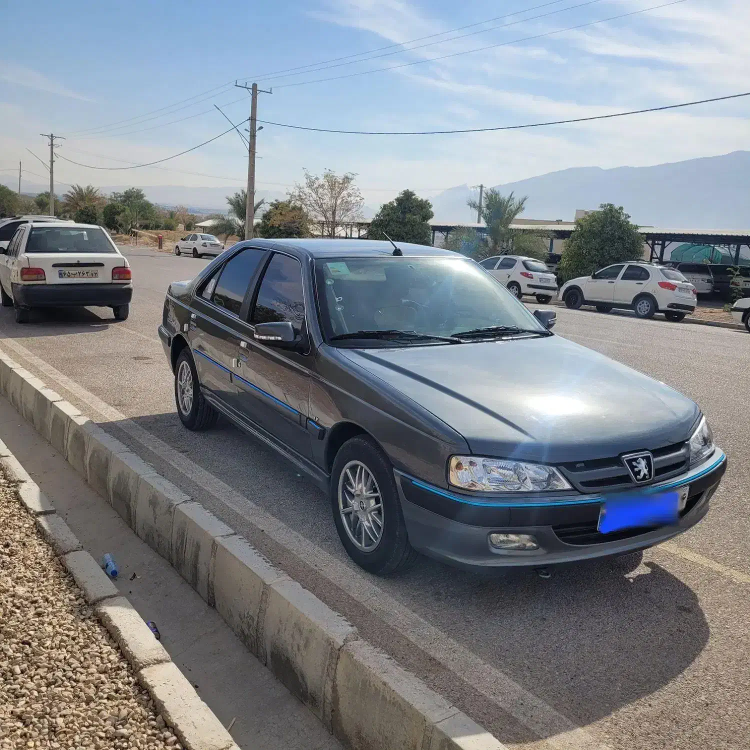 فروش پژو پارس مدل ۱۴۰۱ بسیار تمیز و بی رنگ|خودرو سواری و وانت|لامرد, |دیوار