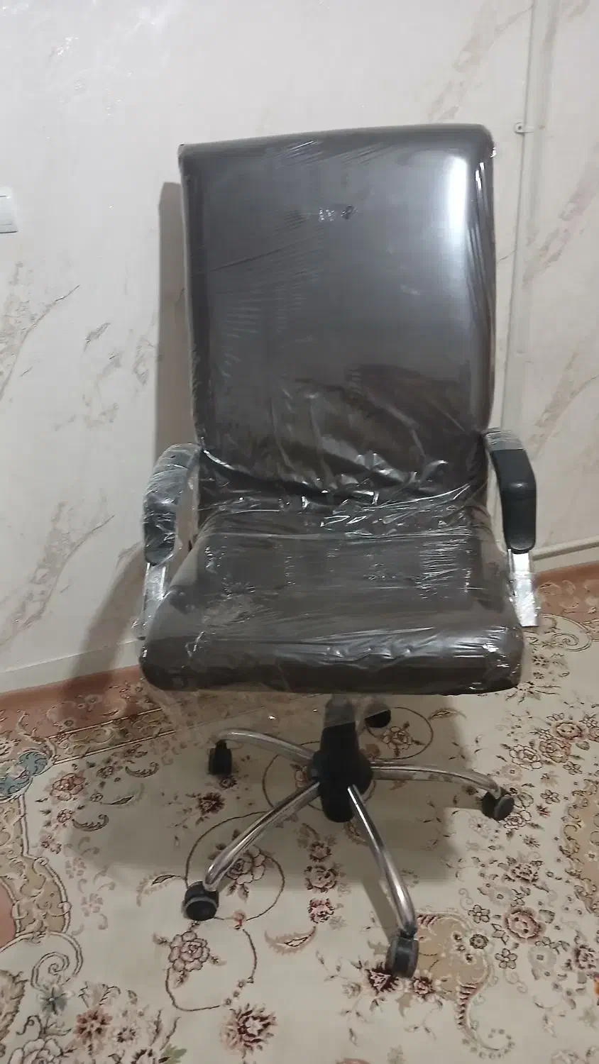 صندلی چرخدار نو|صندلی و نیمکت|فردیس, فردیس|دیوار