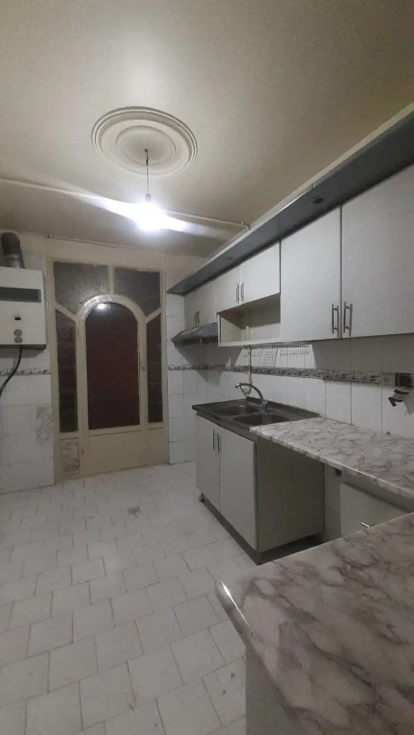 آپارتمان ۵۴ طبقه دوم محدوده امامت