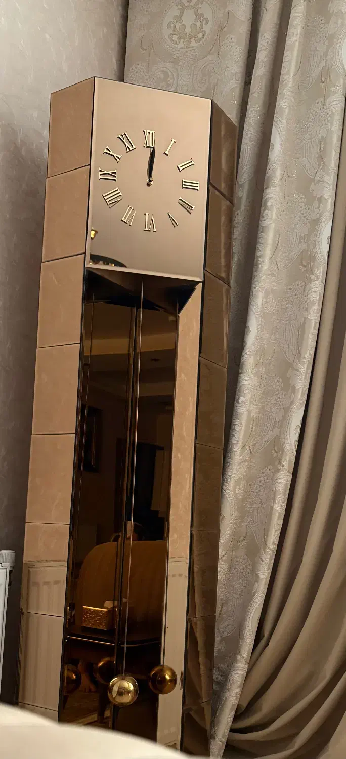 ساعت ایستاده شیشه ای|ساعت دیواری و تزئینی|قم, باجک دو|دیوار