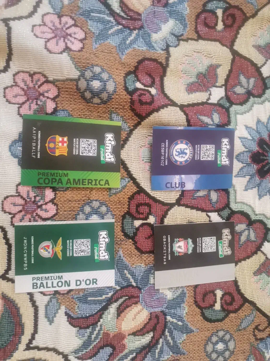 کیمدی|اسباب‌‌بازی|شیراز, تندگویان|دیوار