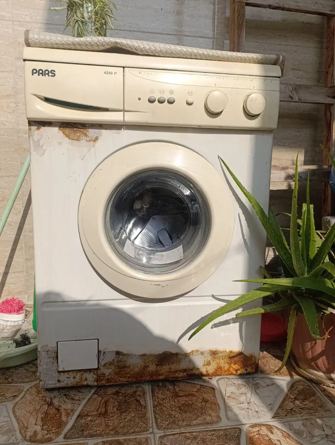 ماشین لباس شویی|ماشین لباسشویی و خشککن لباس|رشت, عینک|دیوار