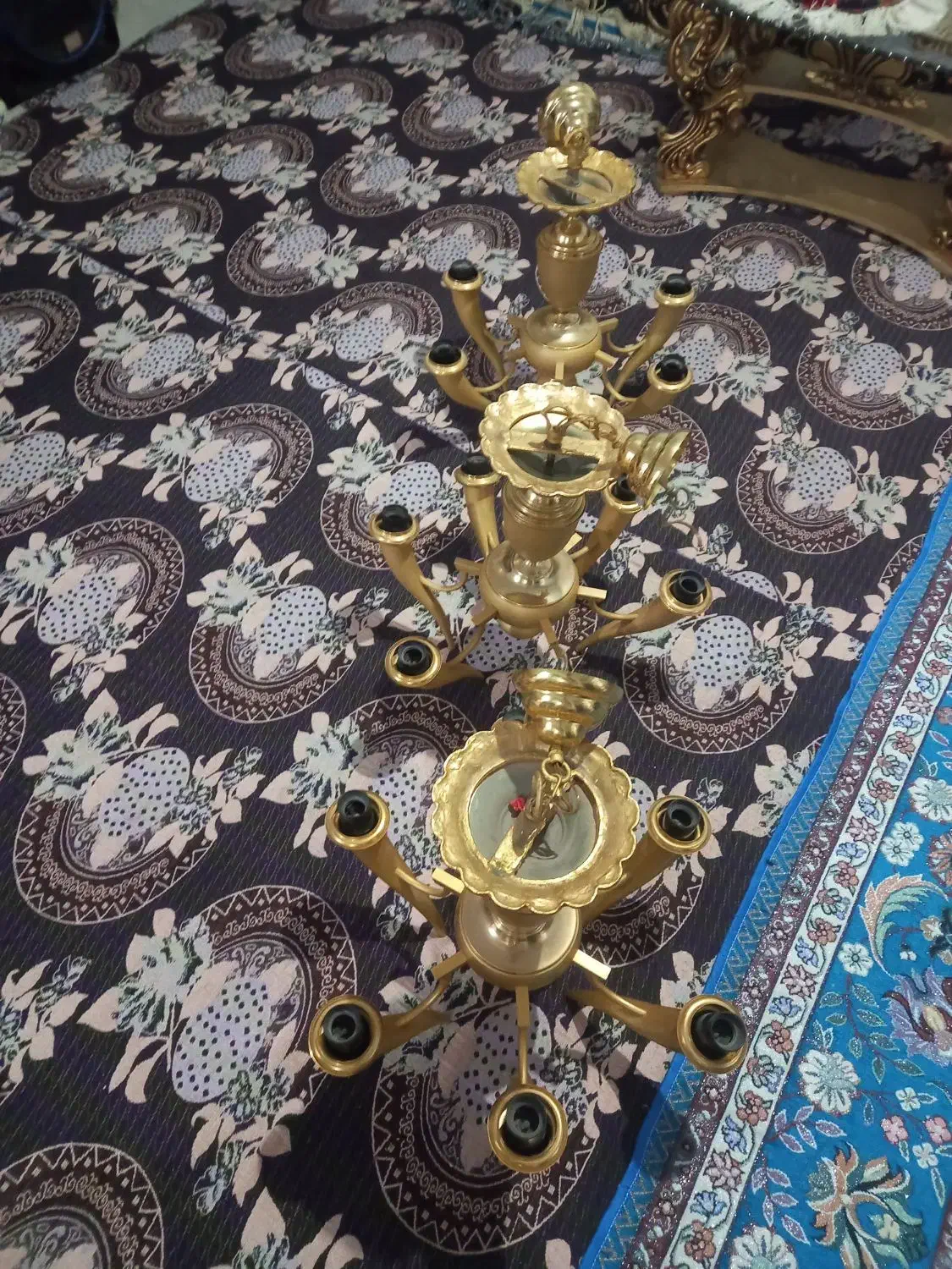 لوستر سه قلو هرکدوم6شاخه شیشه هرشاخه هم روشه|لوستر و چراغ آویز|نسیم‌شهر, |دیوار