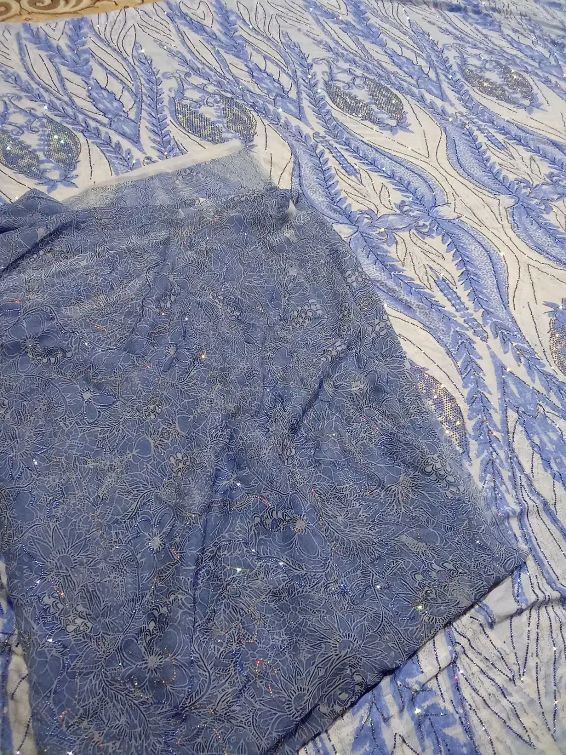 ست پارچه و چادر|لباس|خاش, |دیوار