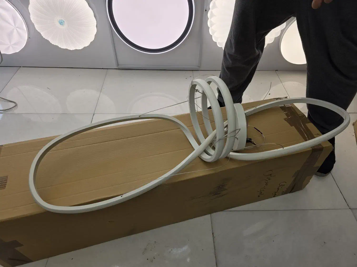 لوستر فانتزی|لوستر و چراغ آویز|بندرعباس, |دیوار