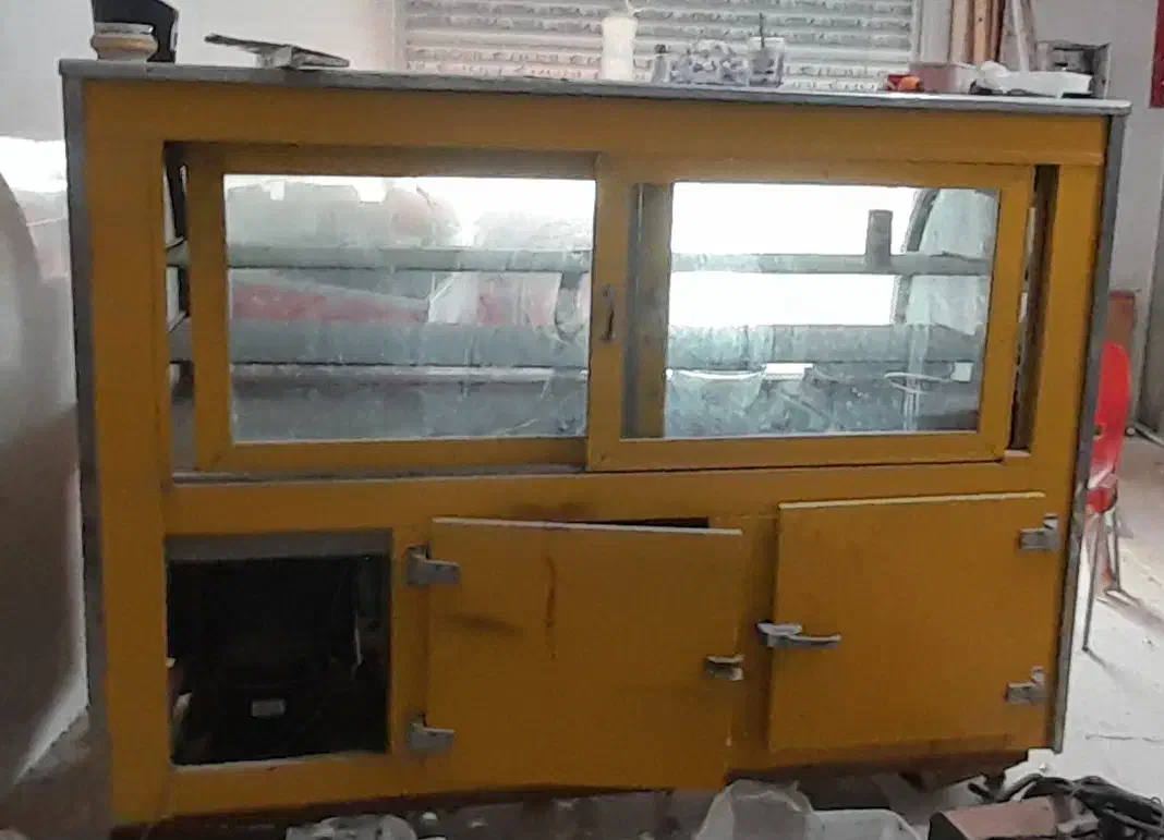 یخچال ویترینی فروشگاهی|فروشگاه و مغازه|بندرلنگه, |دیوار