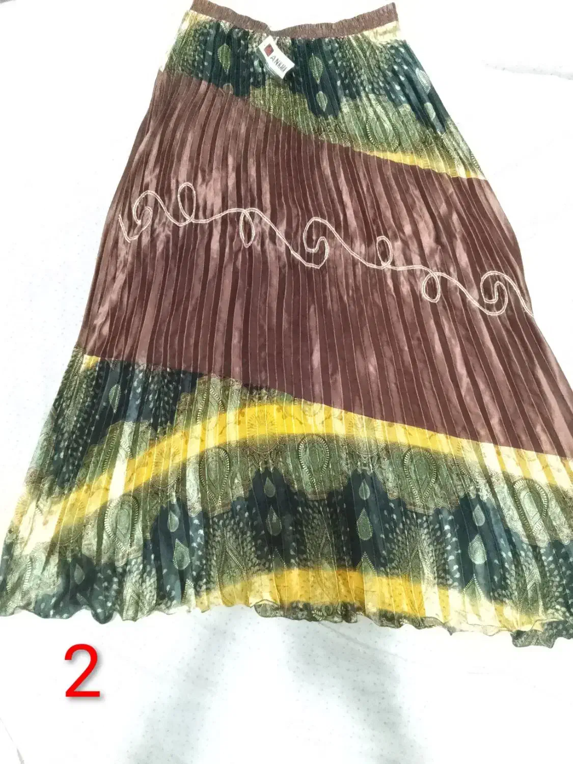 مانتو و دامن|لباس|شیراز, گلشن|دیوار