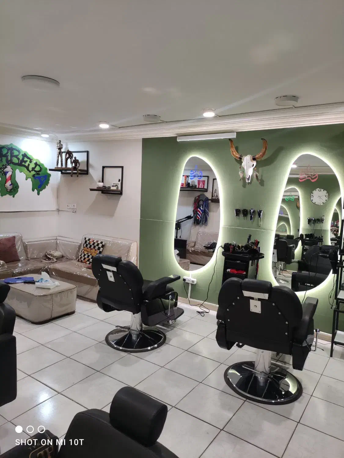 نیاز مند ارایشگر درصدی یا اجاره صندلی|استخدام درمانی، زیبایی، بهداشتی|گرگان, |دیوار