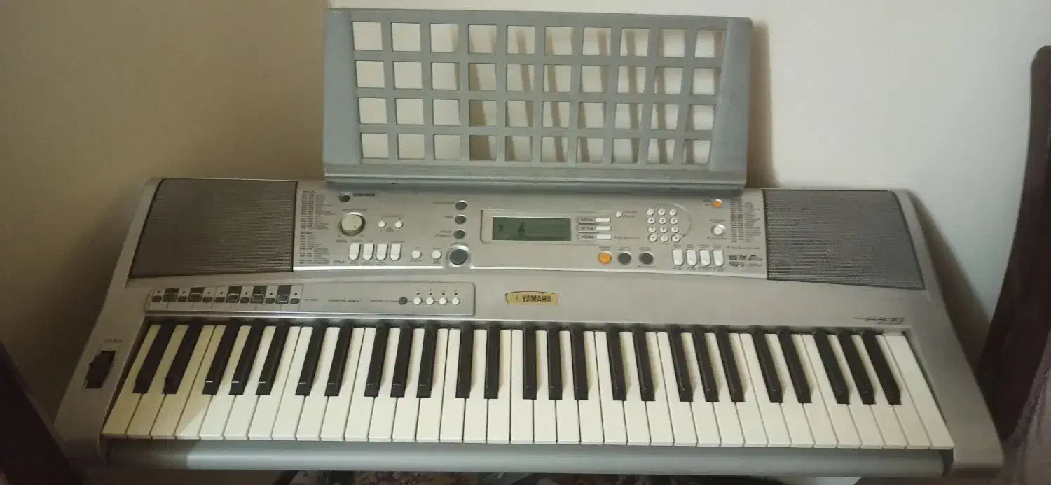 فروش فوری کیبورد Yamaha a300 به همراه پایه کیبورد|پیانو، کیبورد، آکاردئون|اصفهان, پرتمان|دیوار