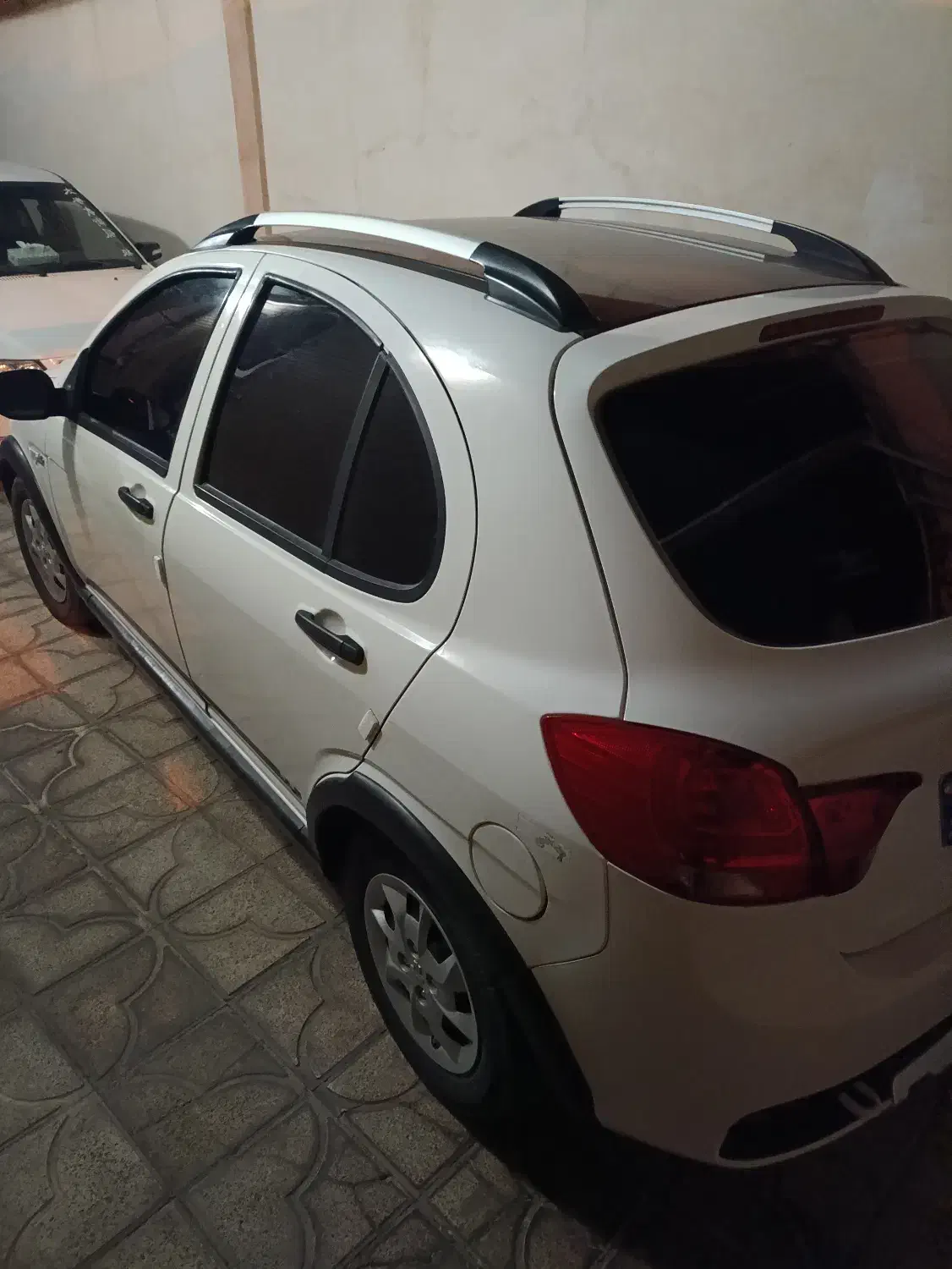 کوییکR کم کار مدل1403|خودرو سواری و وانت|بم, |دیوار