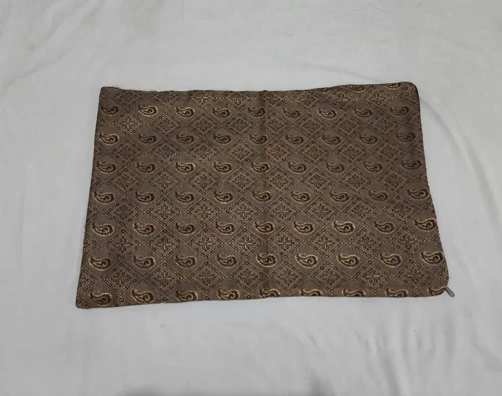 فروش فوری جلد متکا|رختخواب، بالش، پتو|ایذه, |دیوار