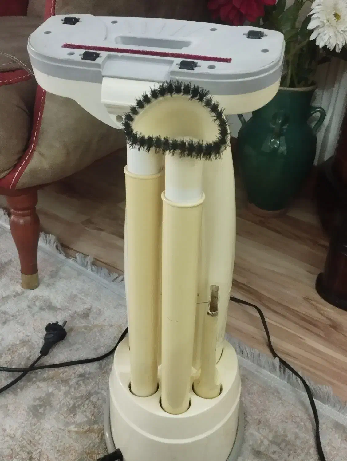 جارو شارژی تو ربو|جاروبرقی، جارو شارژی، بخارشو|تهران, علم و صنعت|دیوار