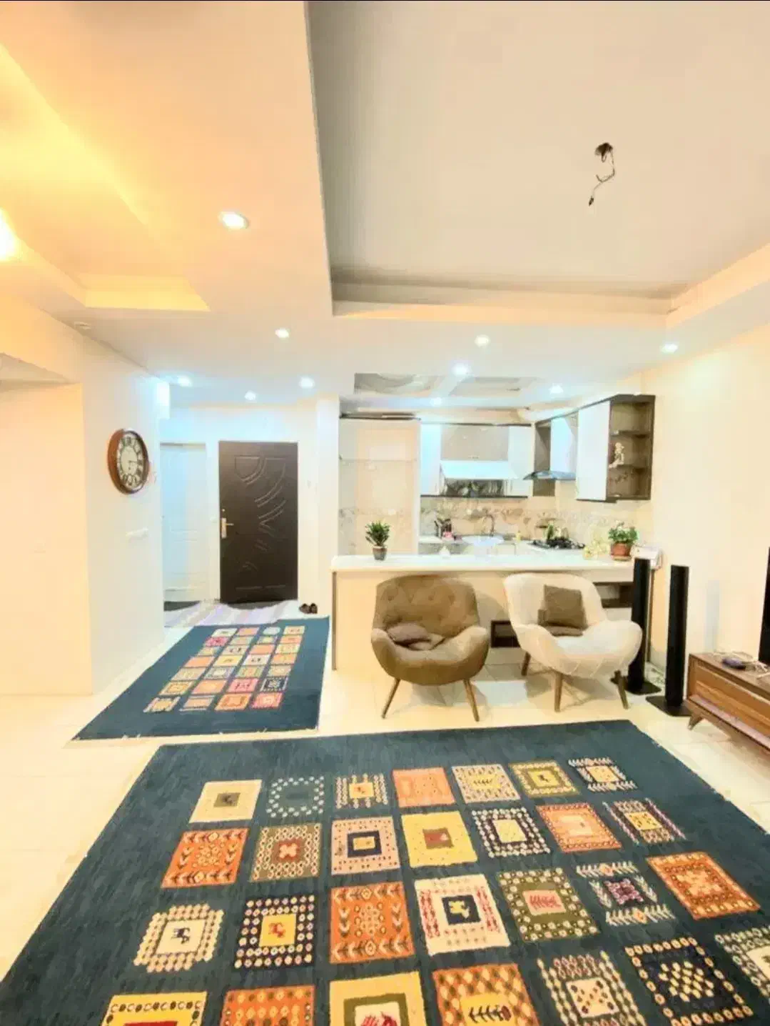 ۶۸متر پرنیان۴واحد تک واحدی سندار۴۵۰میلیون نقدینگی|فروش آپارتمان|ملارد, |دیوار