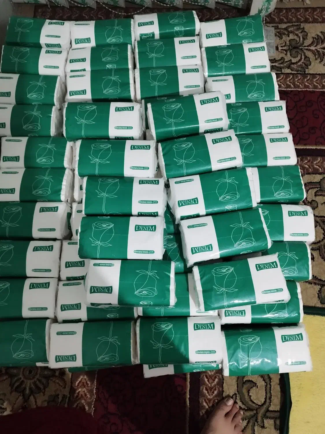 فروش ویژه دستمال کاغذی فقط 56|مواد شوینده و دستمال کاغذی|ملایر, |دیوار