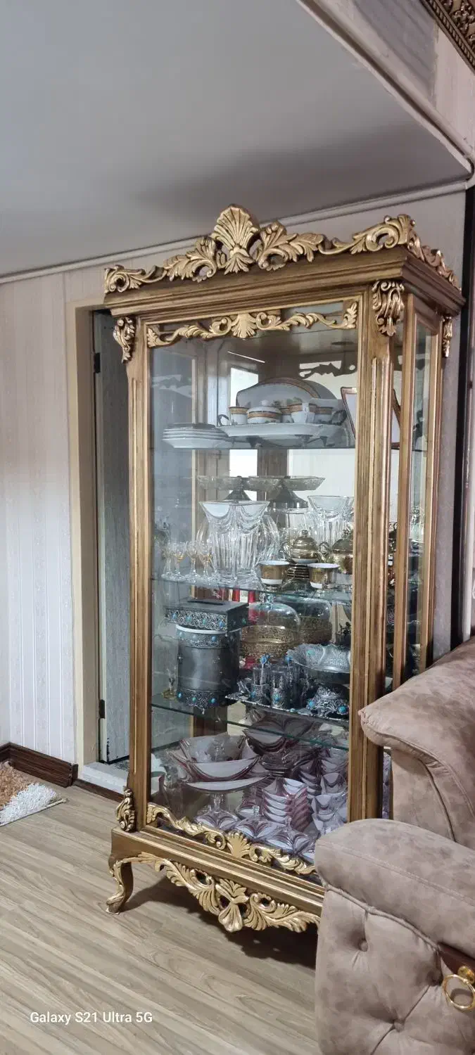 بوفه چوب راش|بوفه، ویترین، کنسول|هشتگرد, هشتگرد قدیم|دیوار