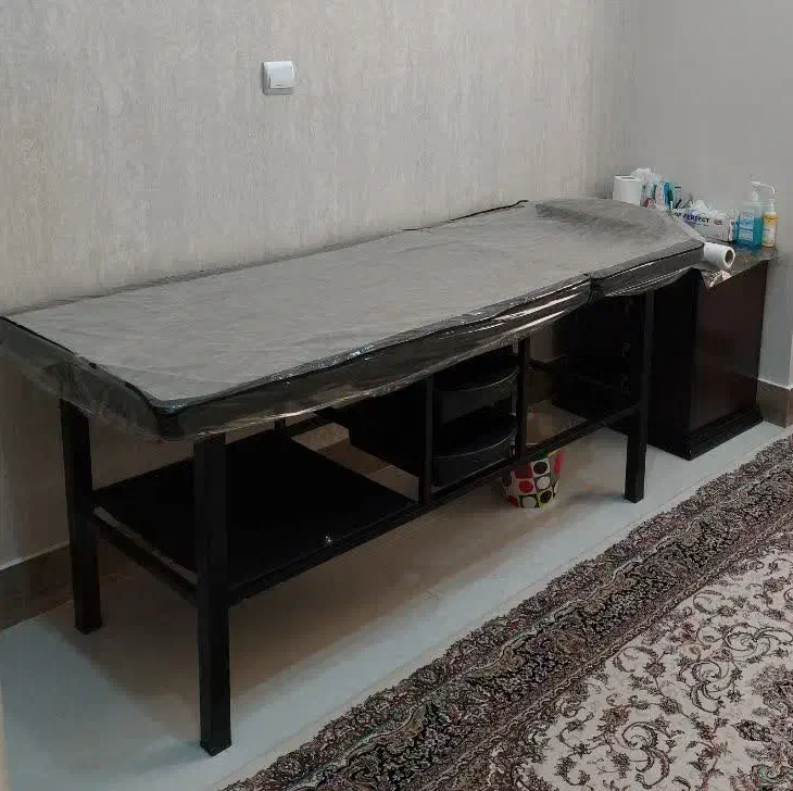 تخت ماساژ و اپیلاسیون|آرایشی، بهداشتی، درمانی|قم, پردیسان|دیوار