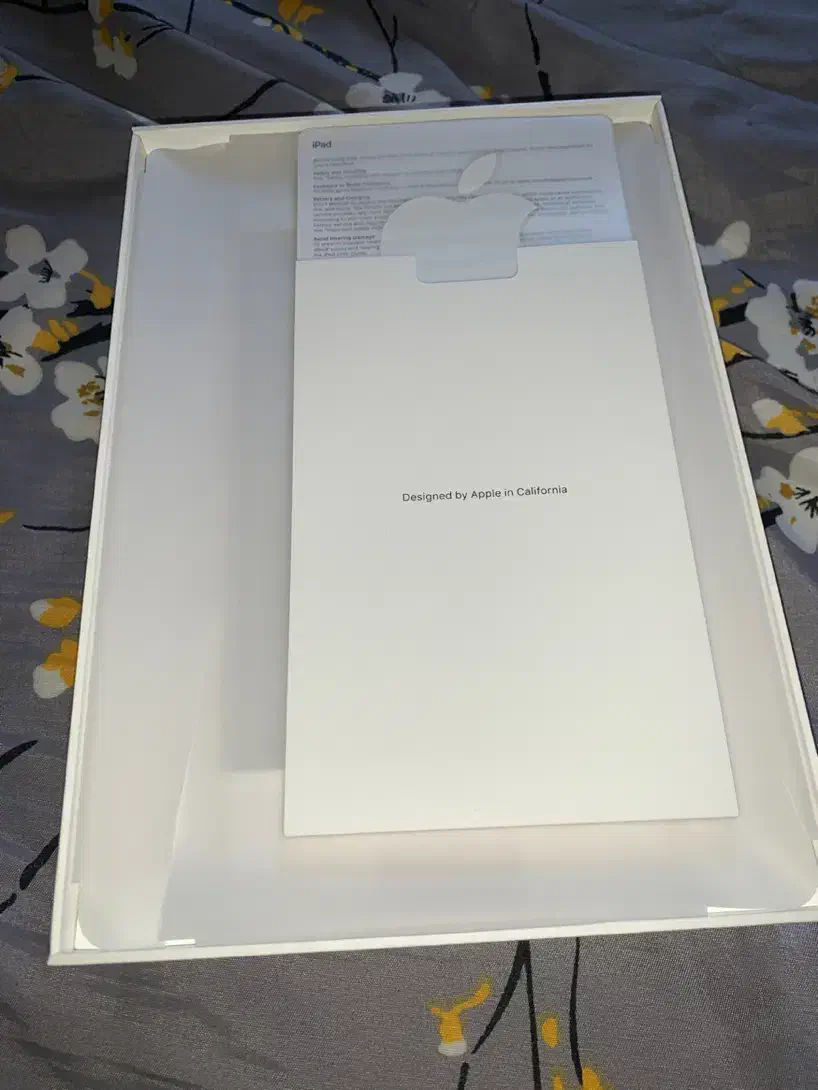 iPad Apple|تبلت|پردیس, فاز ۱۱|دیوار