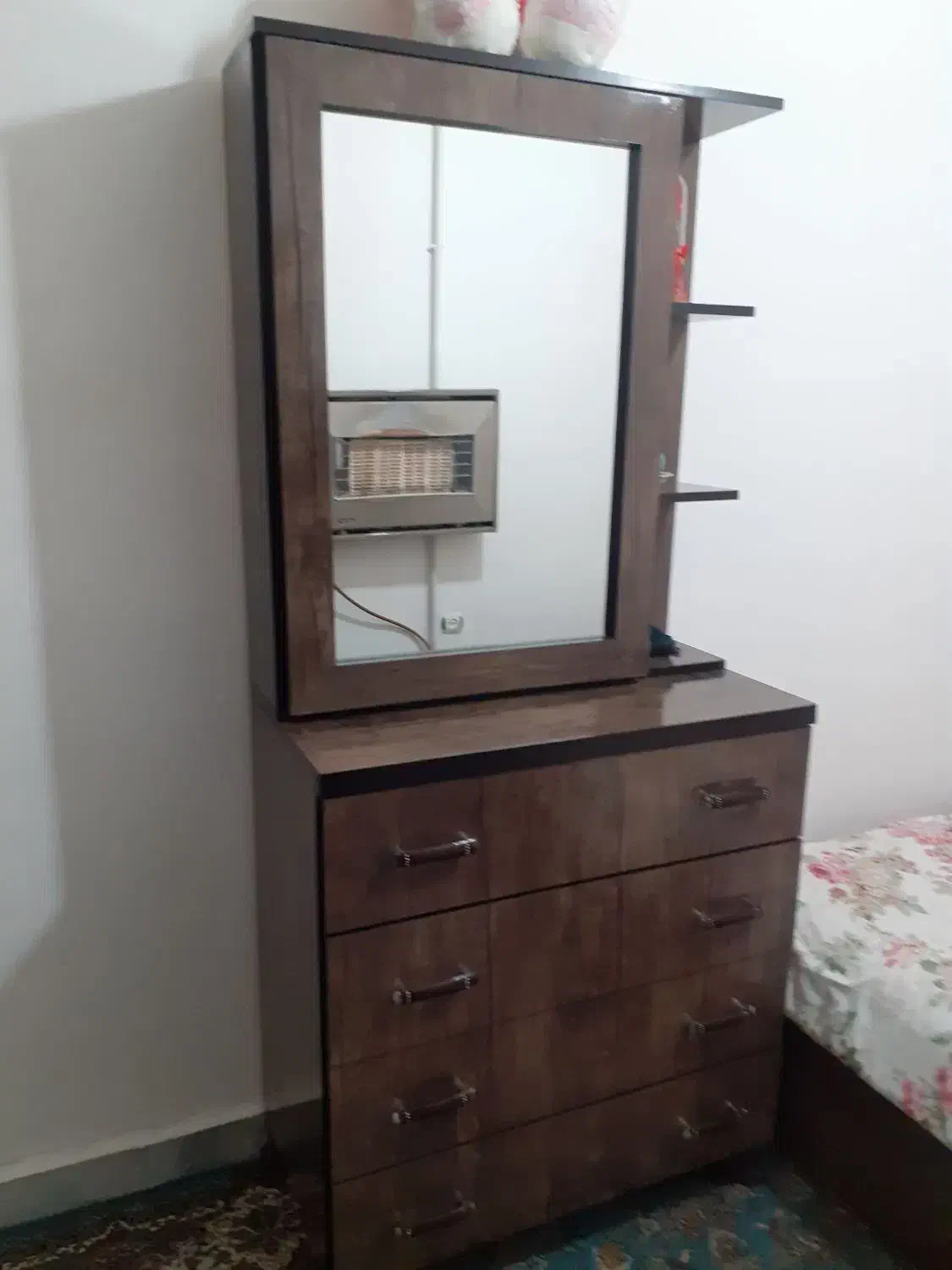 دوتاتخت جوان جداازهم ،هم اینکه کنارهم دونفره میشه|تخت و سرویس خواب|زنجان, |دیوار