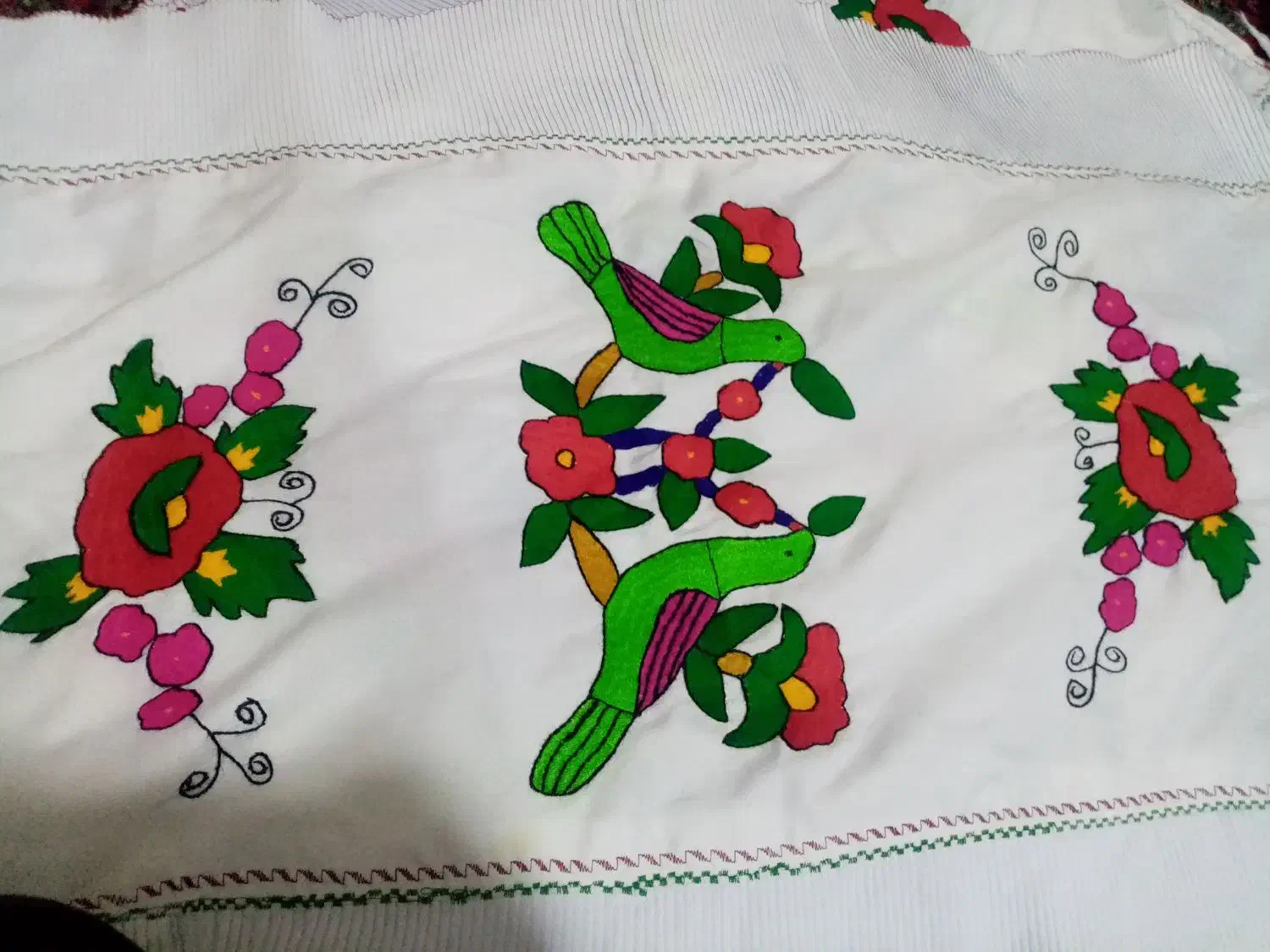 رو بالشتی معاوضه با مرغ|رختخواب، بالش، پتو|سیسخت, |دیوار