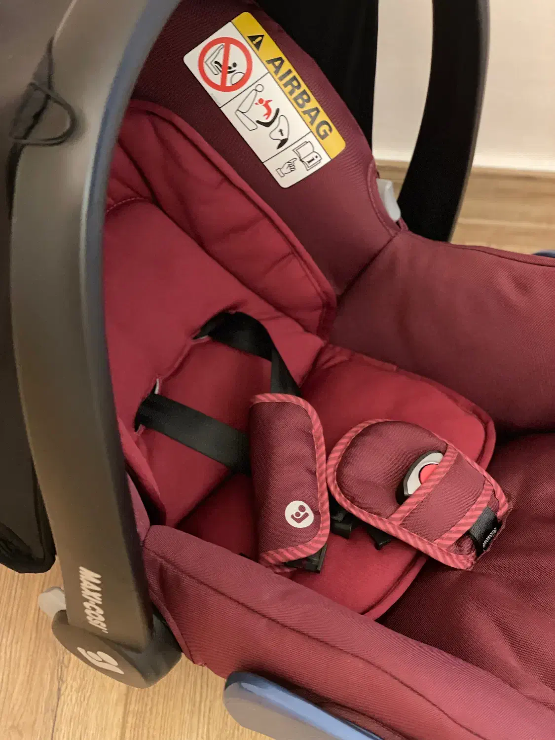 کریر مکسی کوزی اصل|کالسکه و لوازم جانبی|نوشهر, |دیوار