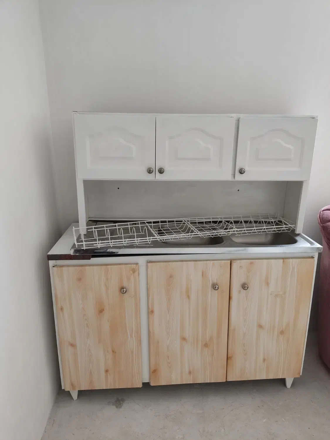 تعداد کابینت وسینگ وآبچکان وجاظرفی موجوده|آب‌چکان و نظم‌دهنده ظروف|زنجان, |دیوار