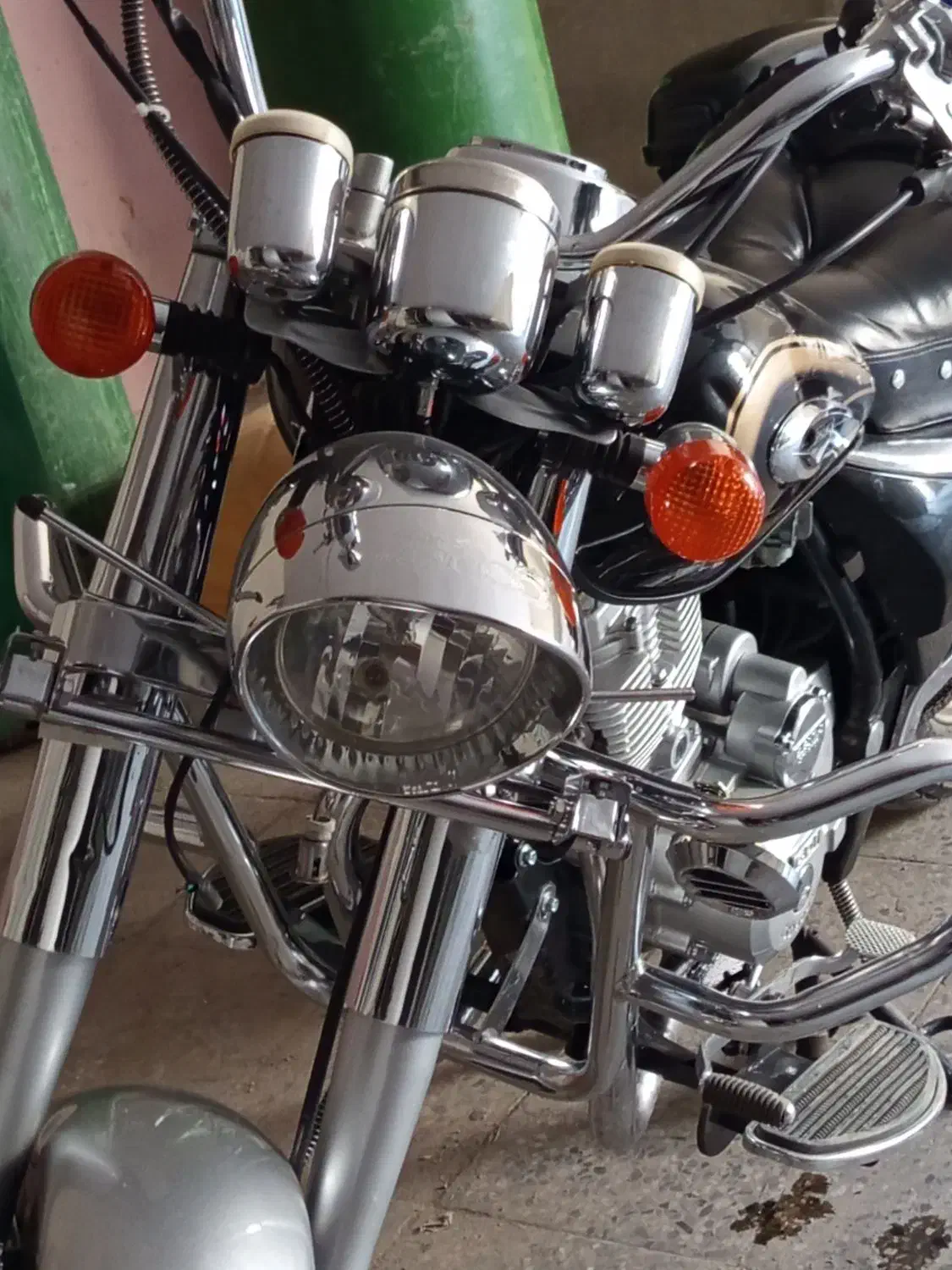 موتور طرح هارلی معاوضه با آیفون|موتورسیکلت|زاهدان, |دیوار