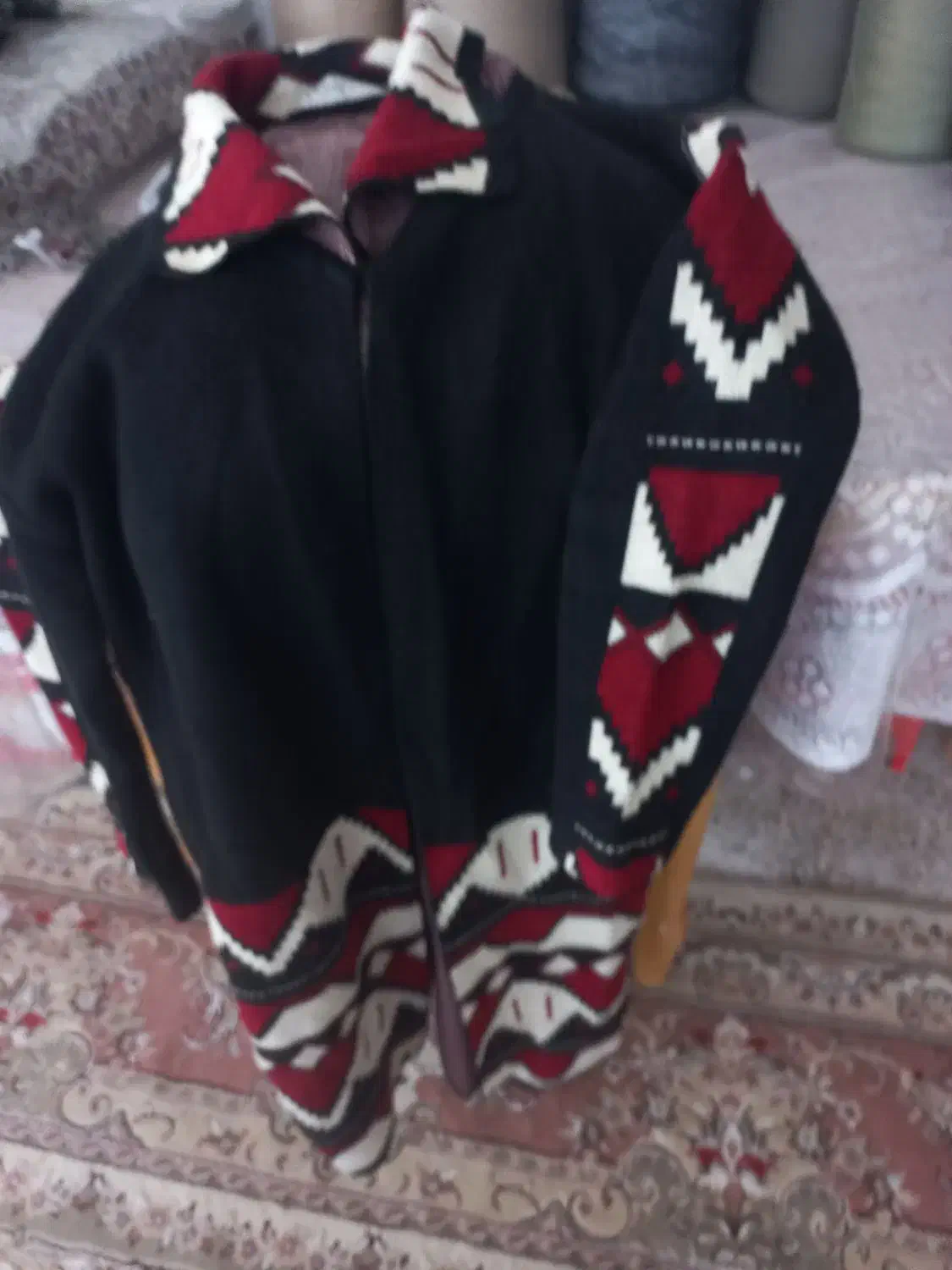 بافت|لباس|نجفآباد, امام خمینی|دیوار