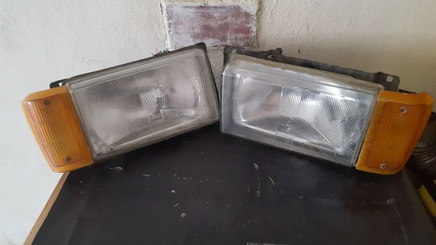 کمک عقب پیکان و چراغ کامل با لامپ|قطعات یدکی و لوازم جانبی|سنندج, |دیوار