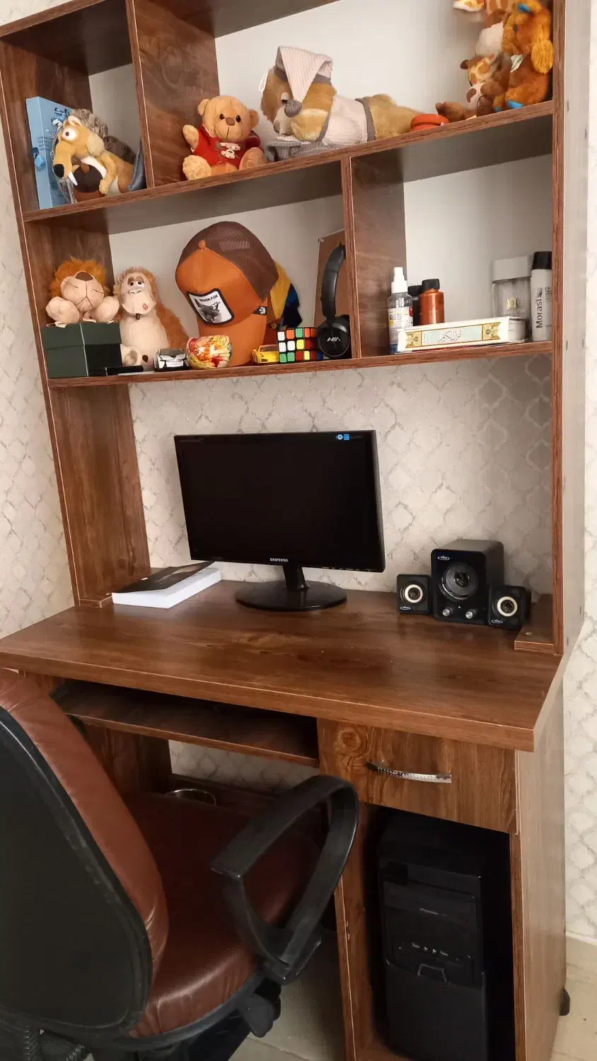 میز تحریر با کتابخانه و صندلی چرخدار|میز تحریر و کامپیوتر|گلستان (تهران), |دیوار