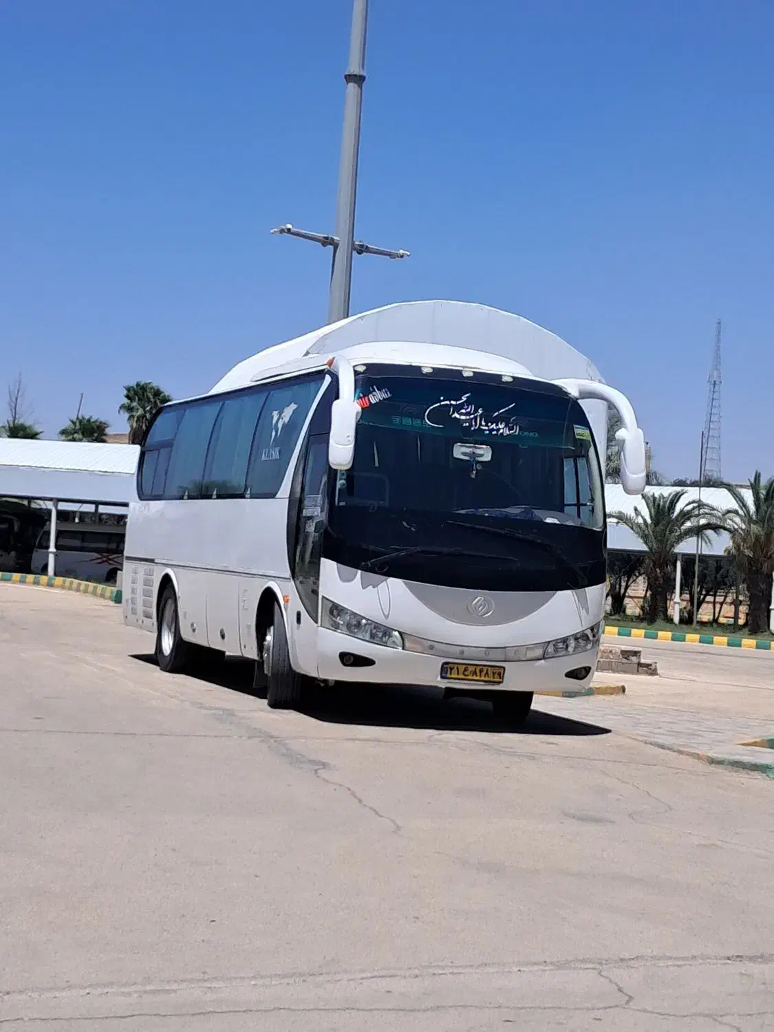 اتوبوس میدل باس مینی بوس دربستی|خدمات حمل و نقل|کرمانشاه, |دیوار