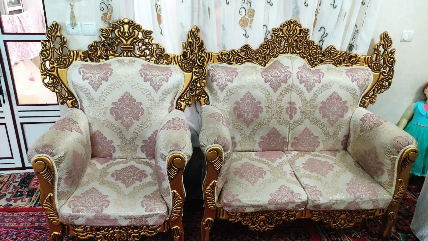 یک دست مبل هفت نفره سالم (۷نفره)|مبلمان خانگی و میز عسلی|اسکو, |دیوار