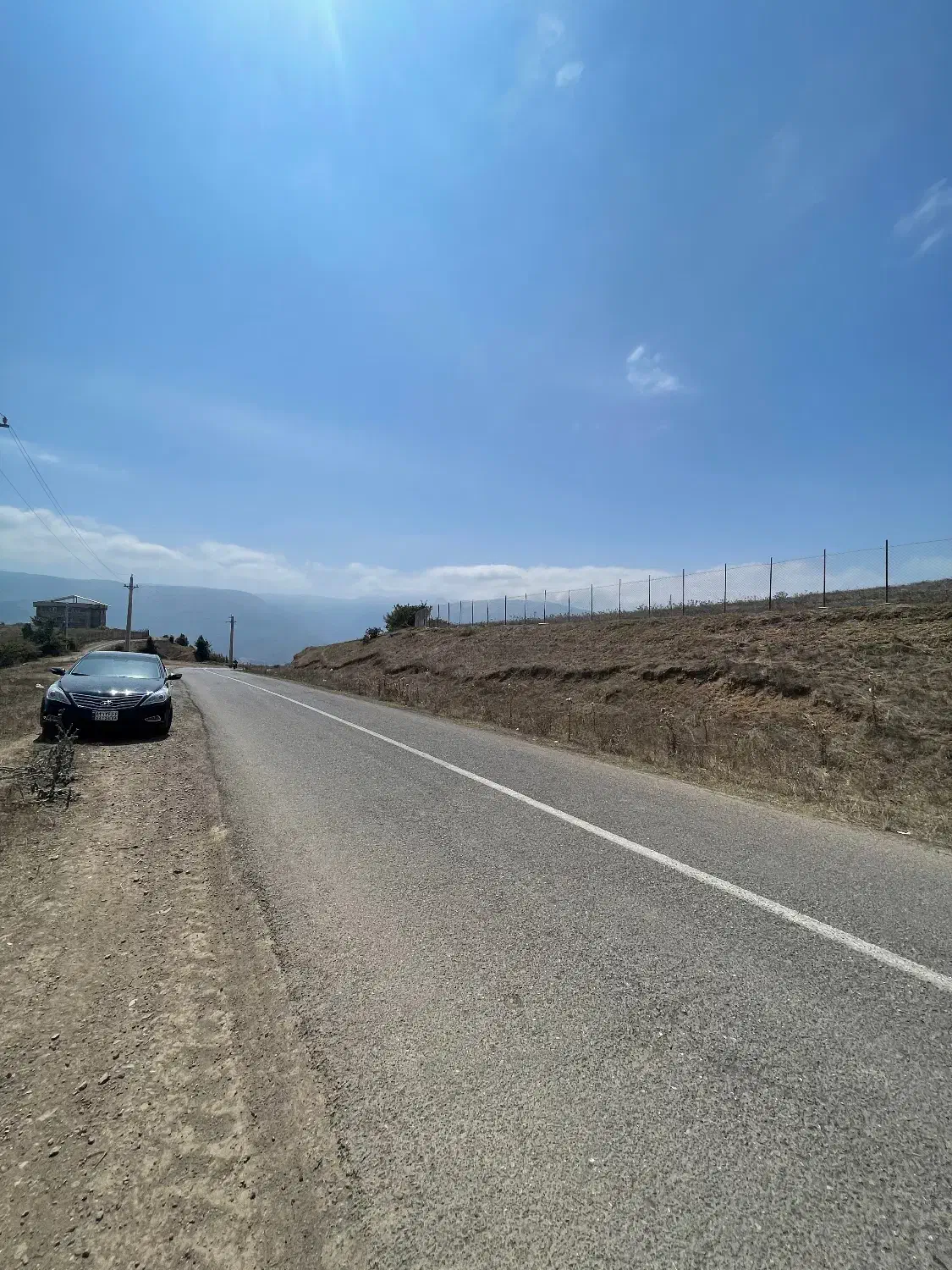 زمین ییلاقی سند دار بر جاده اصلی|فروش زمین و ملک کلنگی|برهسر, |دیوار