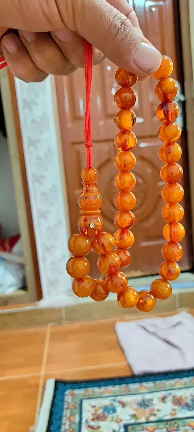 یک عدد تسبیح کهربای استاد ناصر بهمنی|جواهرات|کرمانشاه, |دیوار