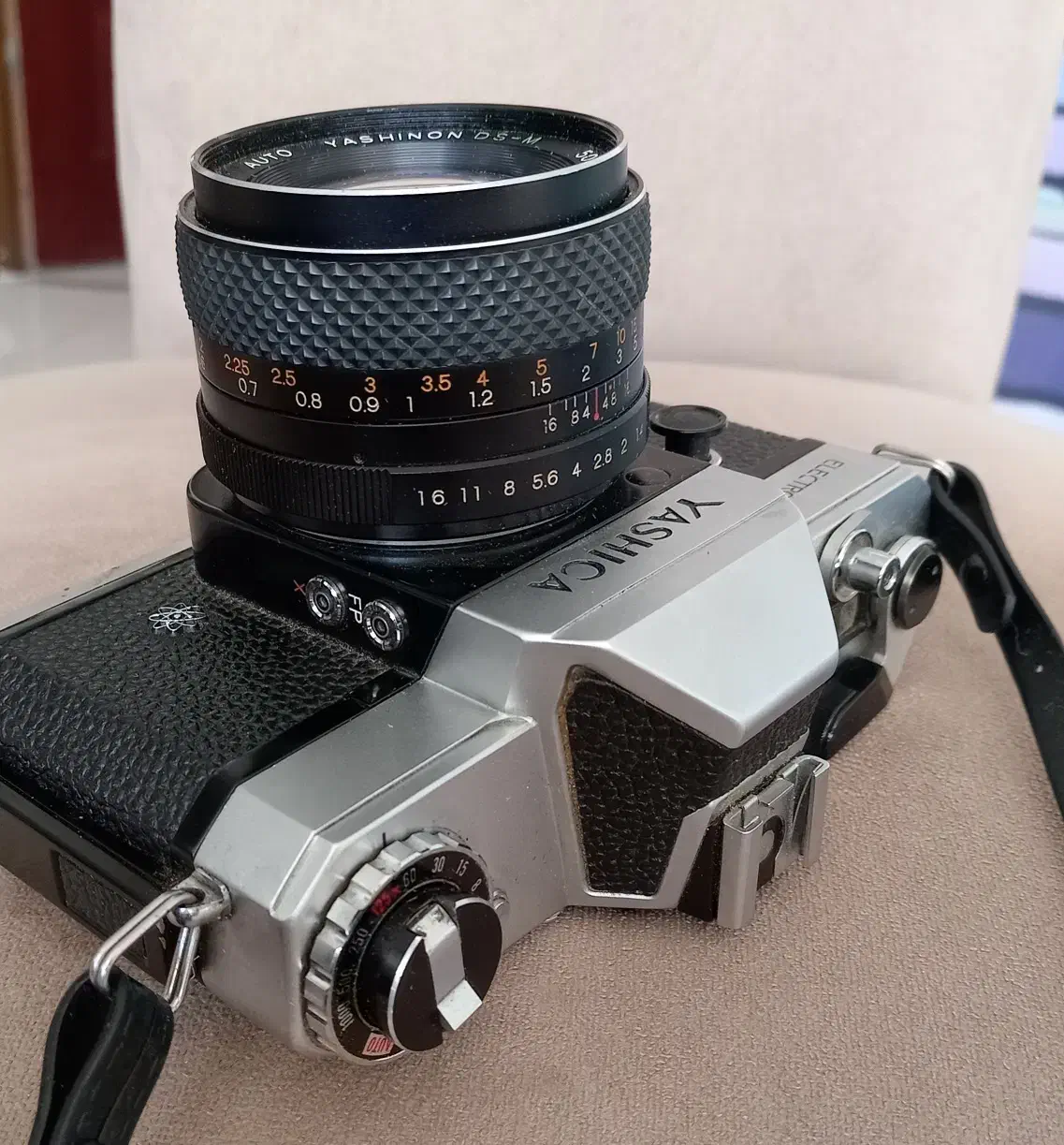 دوربین عکاسی یاشیکا قدیمی YASHICA اصل ژاپنی|دوربین عکاسی و فیلمبرداری|بوشهر, |دیوار