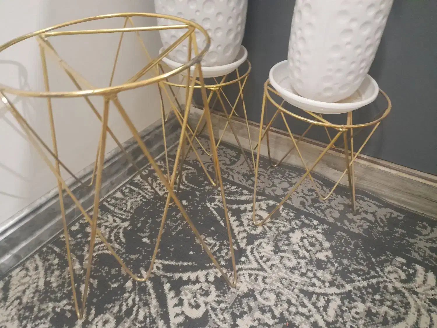 پایه گلدان فلزی|صنایع دستی و سایر لوازم تزئینی|پاکدشت, خاتون آباد|دیوار