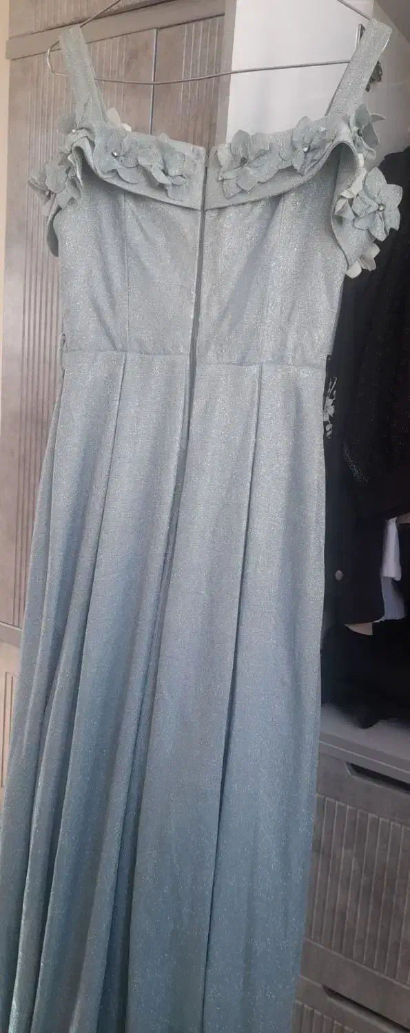 لباس مجلسی|لباس|قم, ولیعصر|دیوار