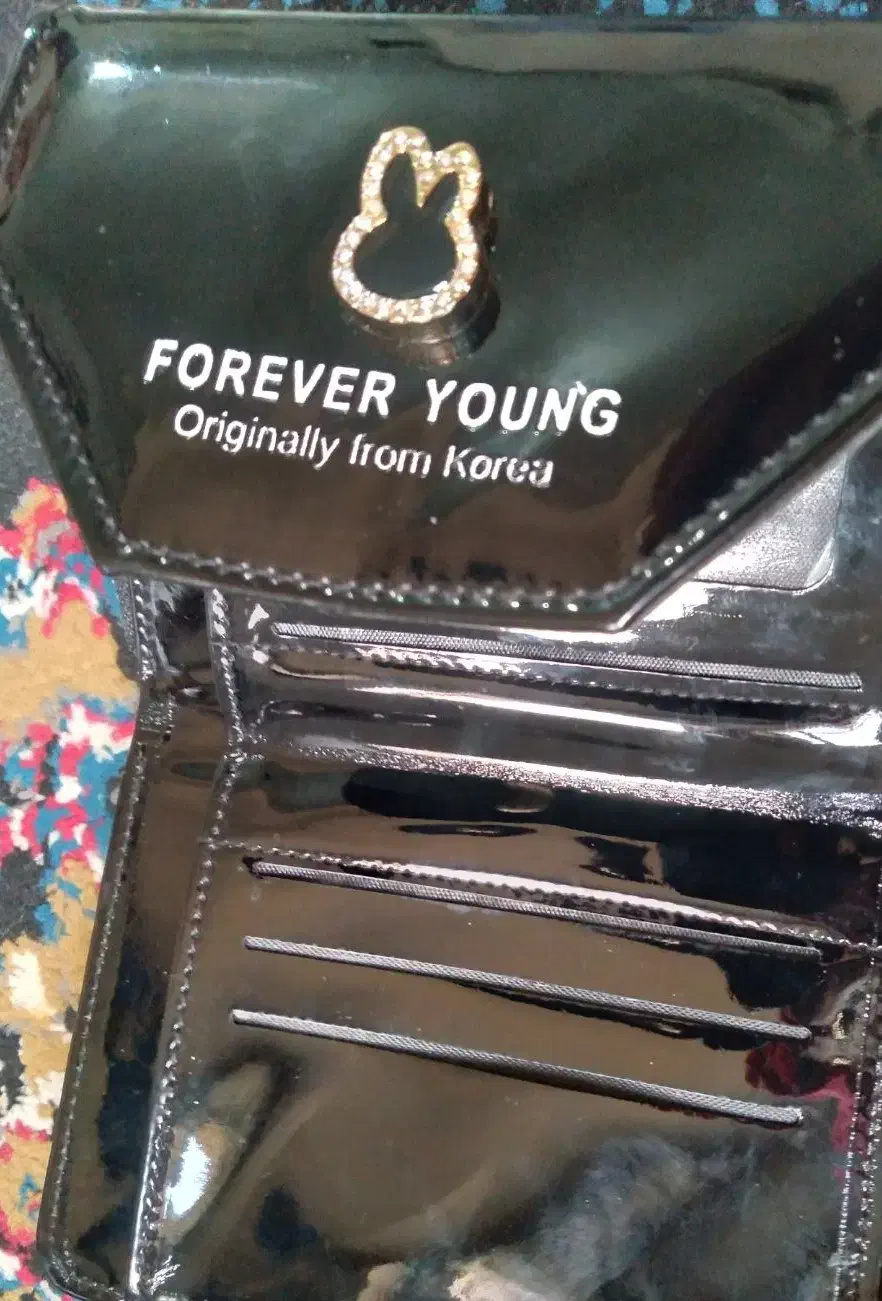 یک عدد کیف پول دخترانه|کیف، کفش، کمربند|پاکدشت, پاکدشت (مامازند)|دیوار