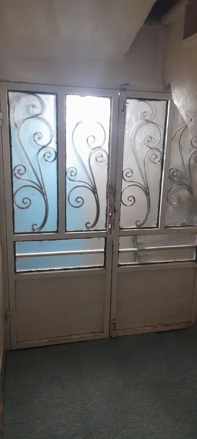 درب|لوازم حمام|پارس‌آباد, |دیوار