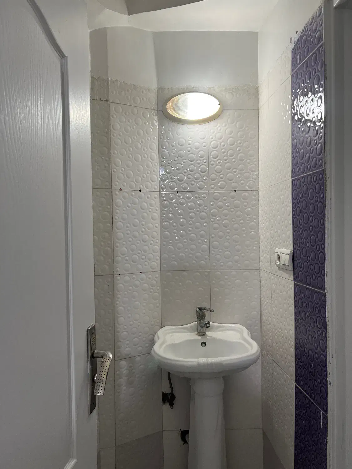 ۴۸ متری ۱ خواب با آسانسور و پارکینگ