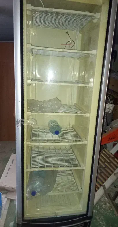 فریزر ایستاده ویترینی|کافیشاپ و رستوران|تهران, ایران|دیوار