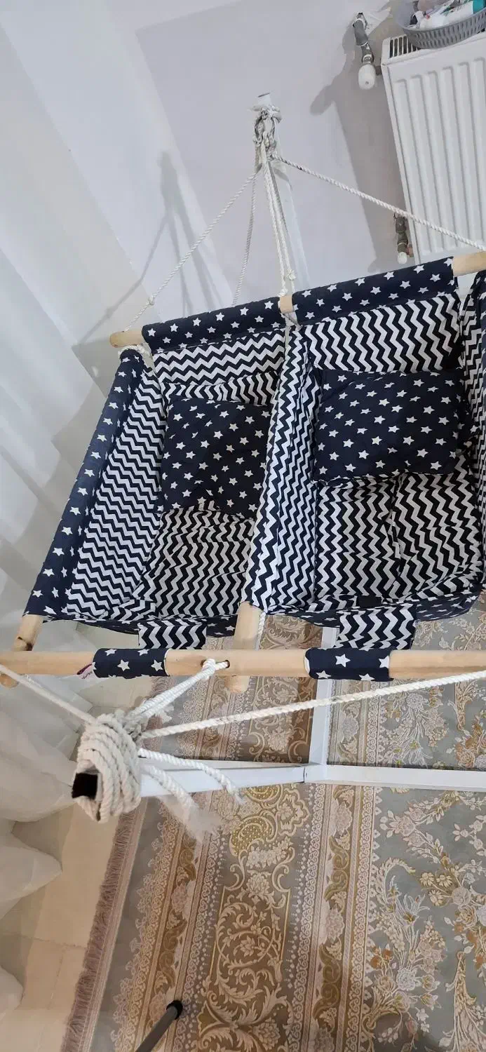 گهواره دوقلو|تخت و سرویس خواب|پرند, فاز ۴|دیوار