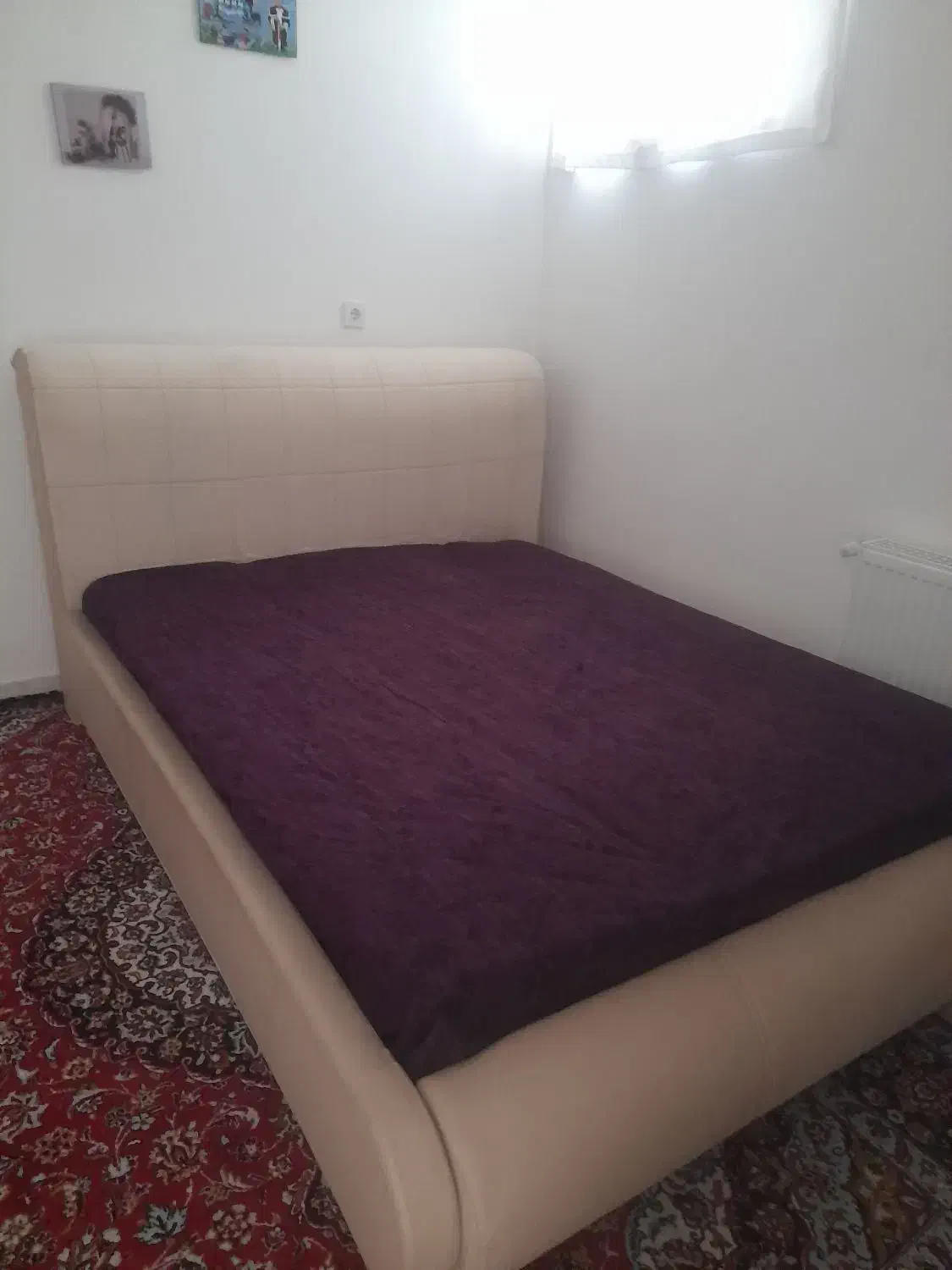 تخت خواب دو نفره و کاملا سالم|تخت و سرویس خواب|بیرجند, |دیوار