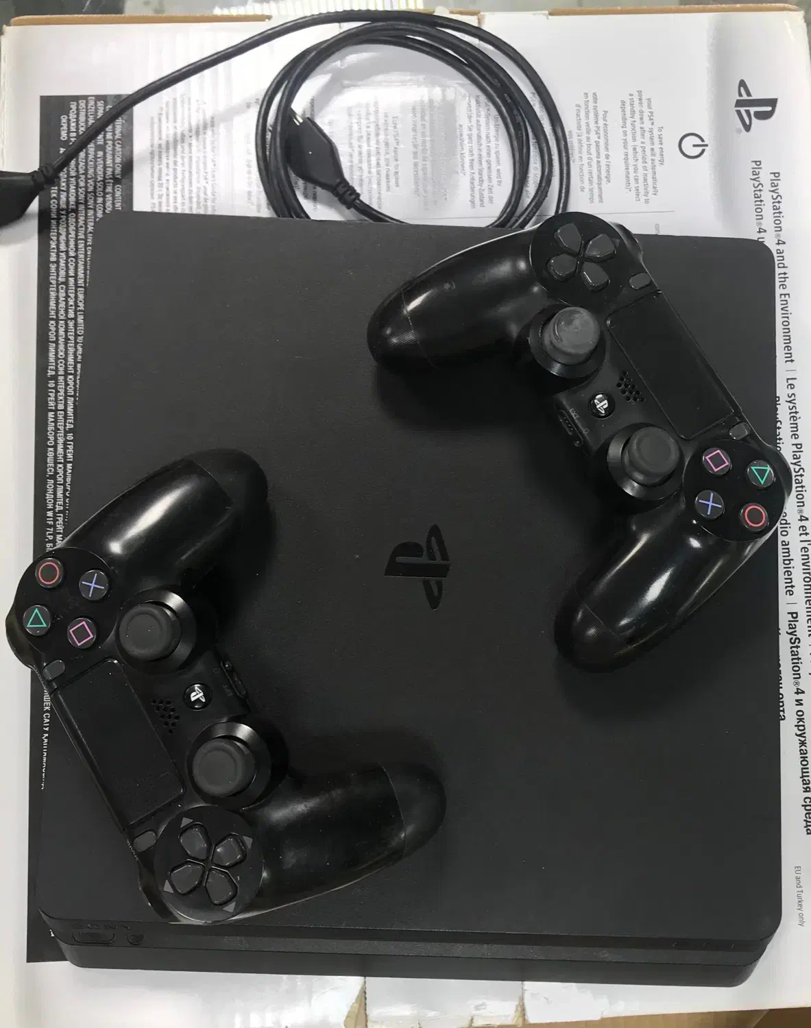 PS4 slim|کنسول، بازی ویدئویی و آنلاین|کرج, کمال‌شهر|دیوار