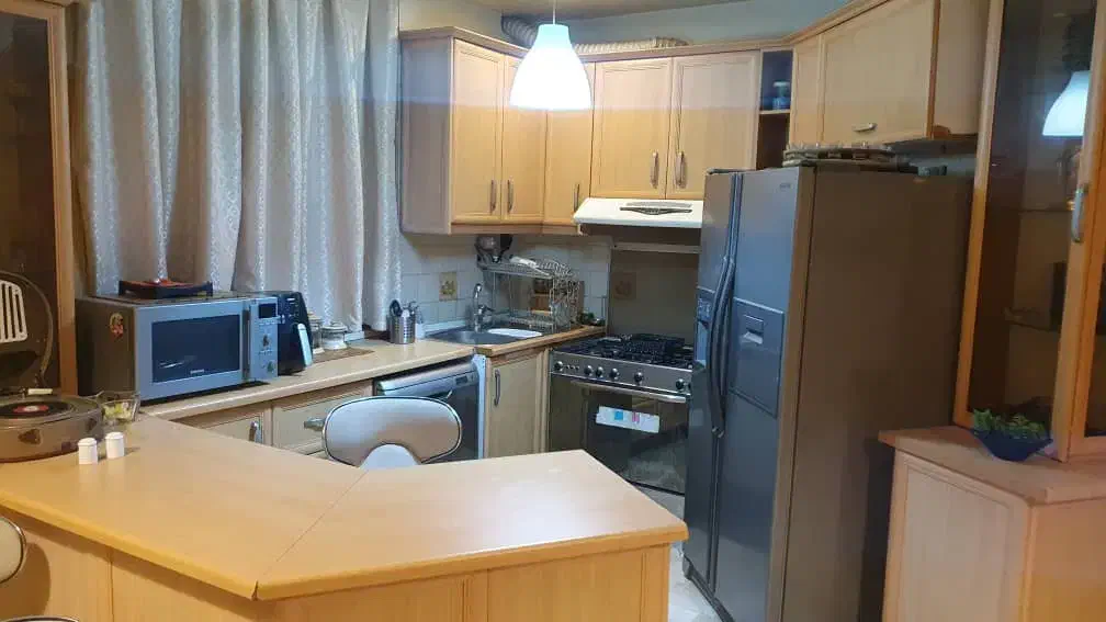 ۷۷متری /فلکه دوم شهران/فول امکانات/تاپ لوکیشن