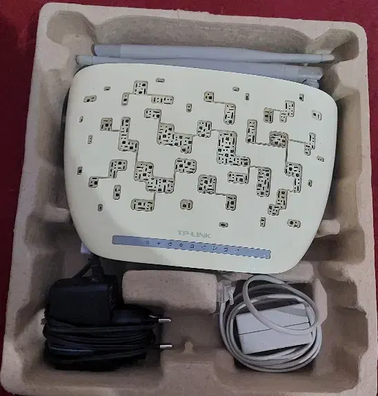 مودم مخصوص تلفن ثابت|مودم و تجهیزات شبکه|ساوه, |دیوار